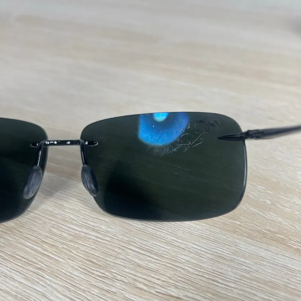 Maui Jim Breakwall MJ-422-02 MJ Sport Sunglasses Black READ DESC 63-13-127